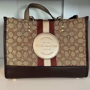 Dempsey Carryall In Signature Jacquard With Stripe And Coach Patch